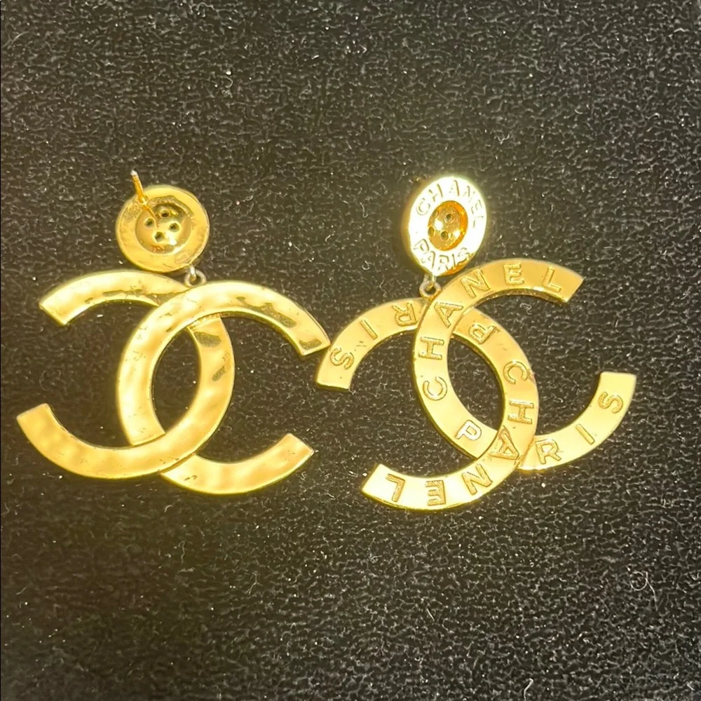CHANEL Gold Logo Earrings - Picture 1 of 13